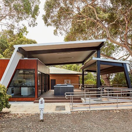 Lorne Foreshore Caravan Park Exterior photo