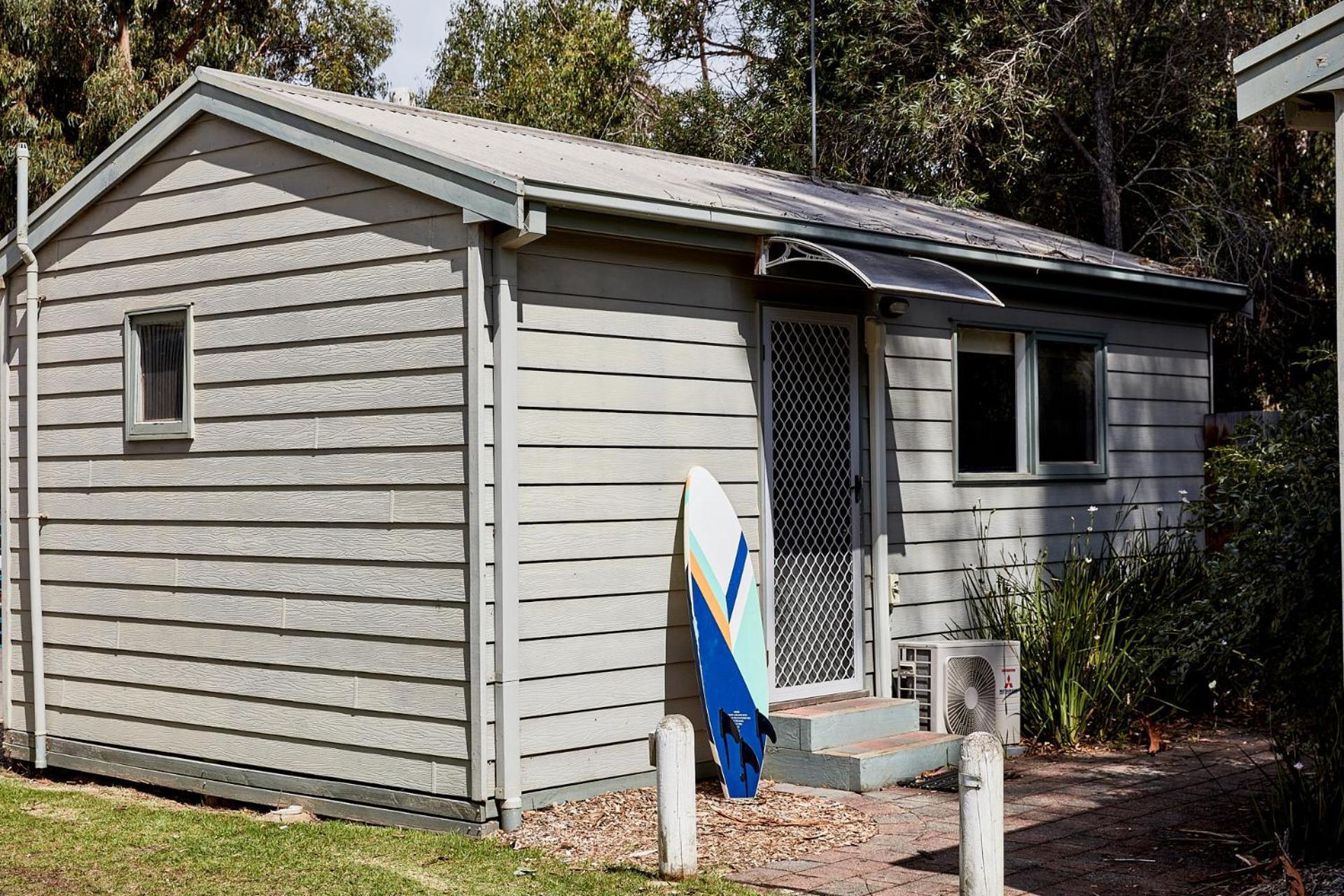 Lorne Foreshore Caravan Park Exterior photo