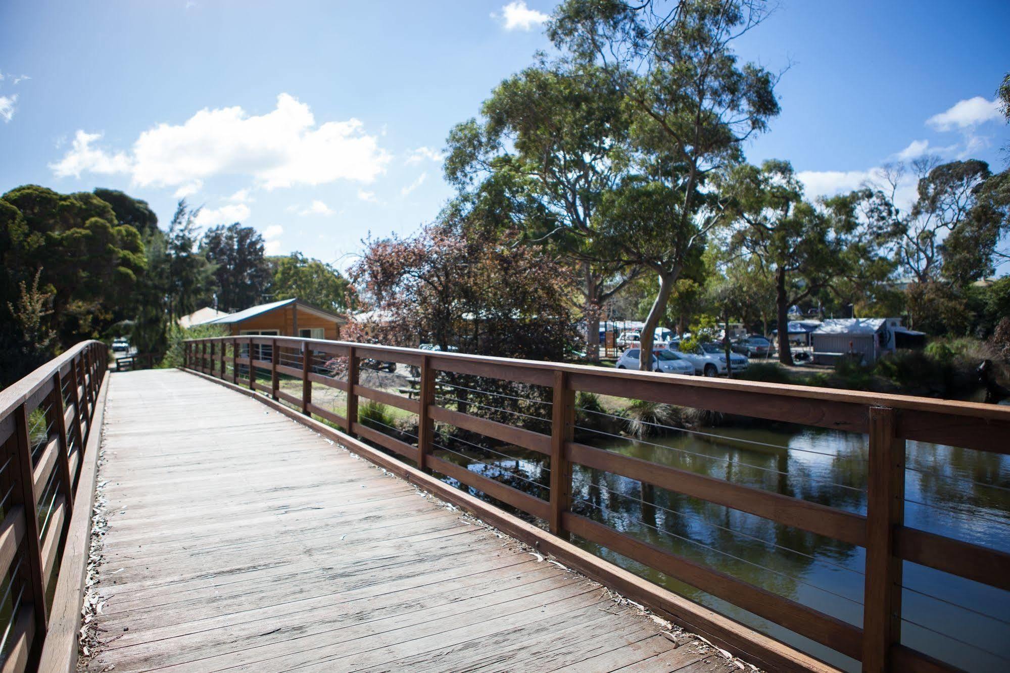 Lorne Foreshore Caravan Park Exterior photo