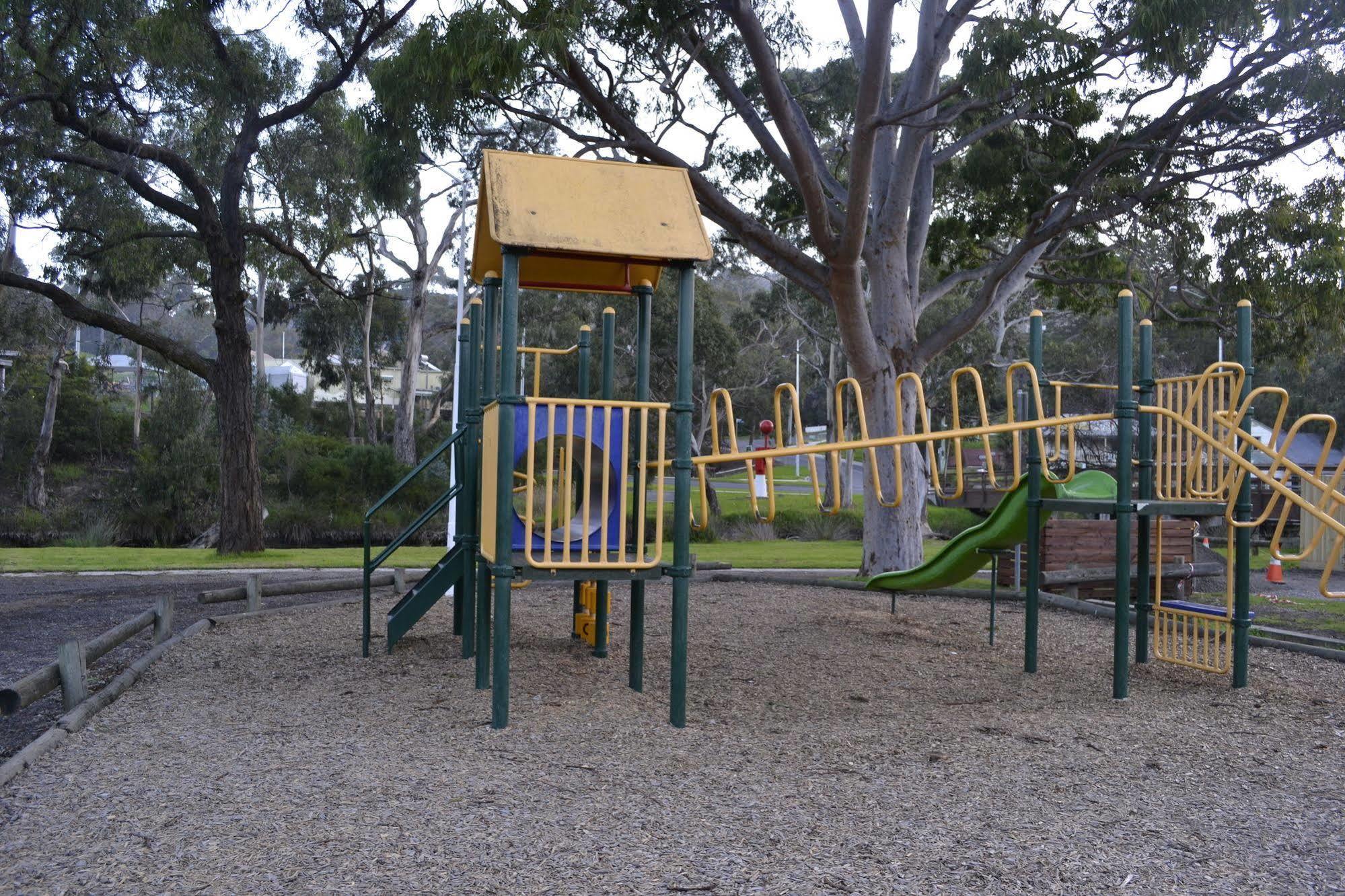 Lorne Foreshore Caravan Park Exterior photo